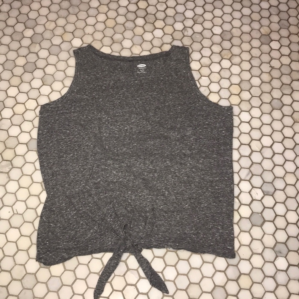 Gray front tie tank top!